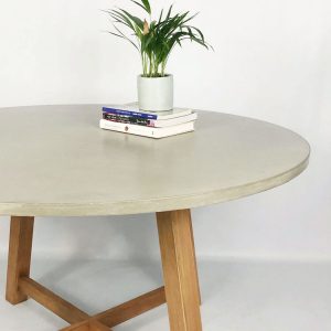 Mesa de comedor DELPHINUS