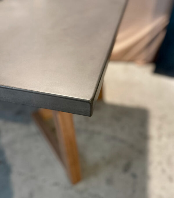 Mesa de comedor CETUS - Imagen 4