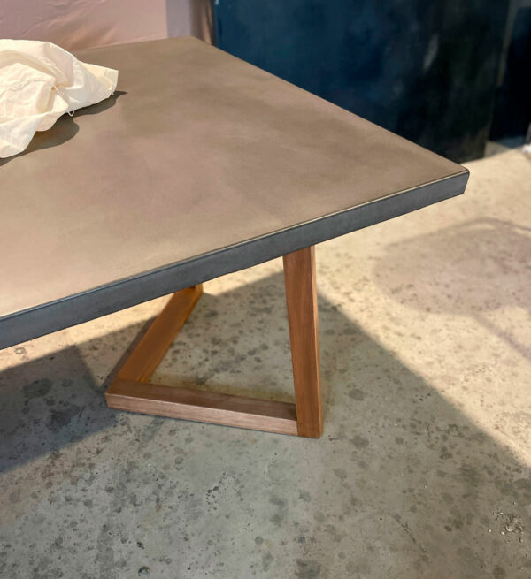 Mesa de comedor CETUS - Imagen 3