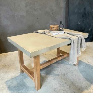 Mesa de comedor LERNA