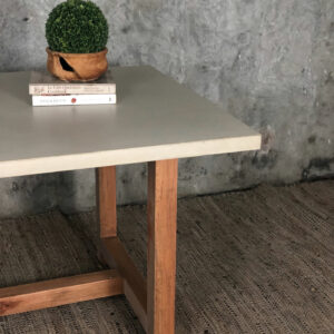 Mesa de comedor LERNA