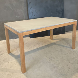 Mesa de comedor VOLGA
