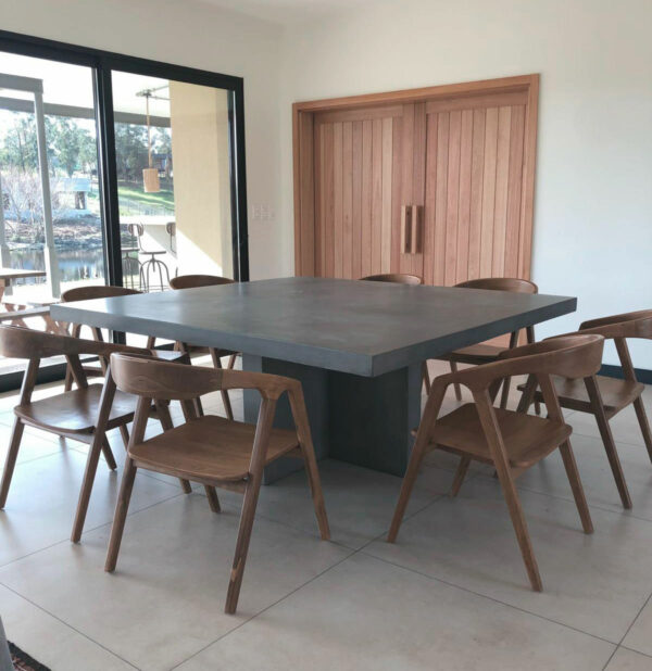 Mesa de comedor ORINOCO