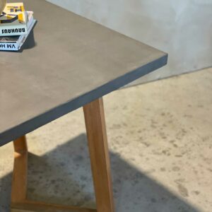 Mesa de comedor CETUS